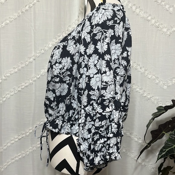 LC Lauren Conrad Off-the-Shoulder Puff Sleeve Top Size XXL - Picture 5 of 11